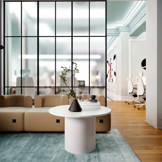 Nikolsko-Botanicheskaya, high-tech office 330m2