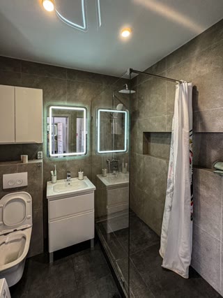 Продаж 1-кімнатної квартири в ЖК 4 сезона біля метро Васильківська