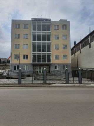 იყიდება ცალკე მდგომი შენობა გლდანში