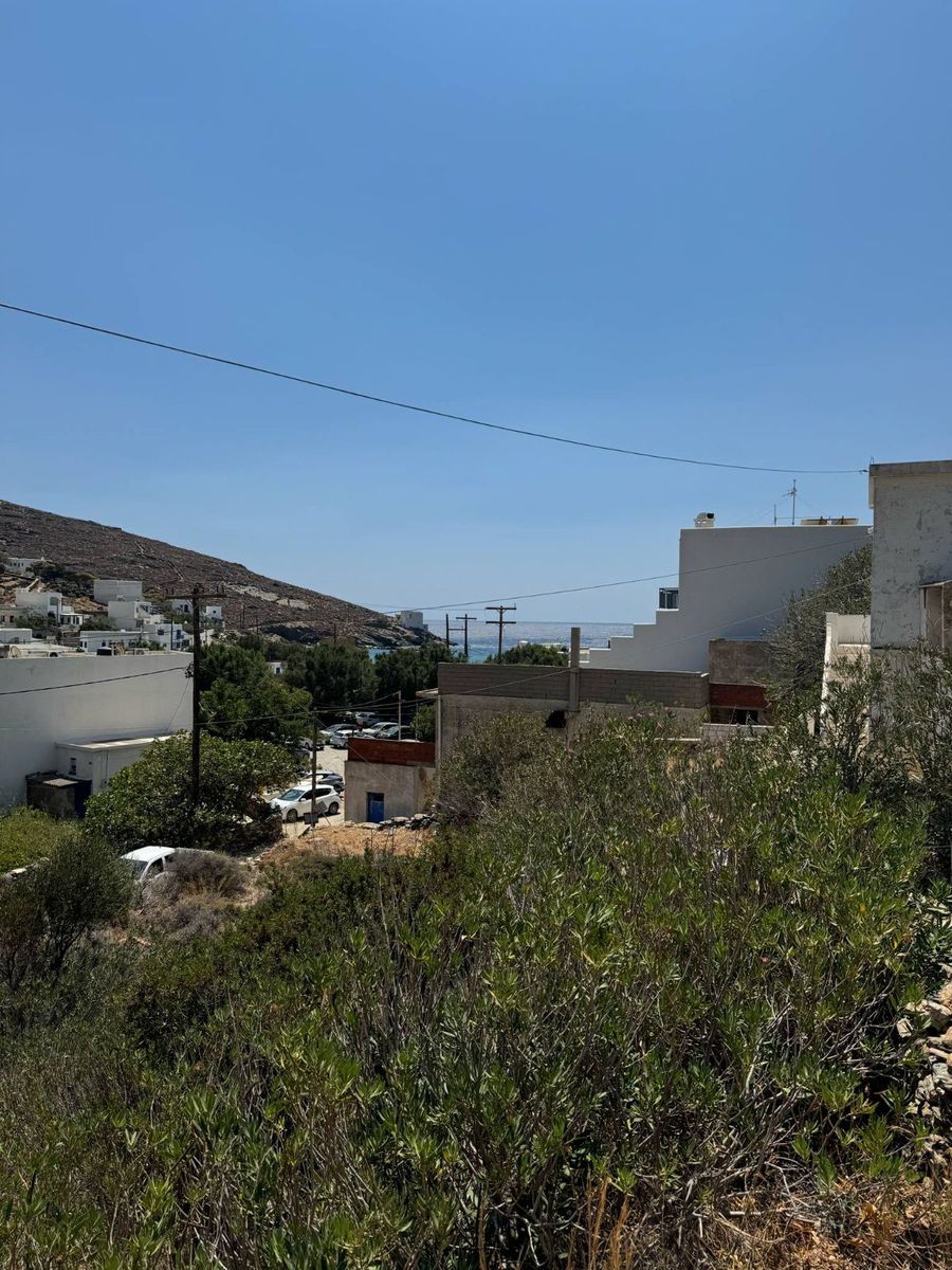 568 m² Plot