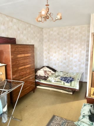 Продам 1 комнатную 36 м2. Ул. Светлая