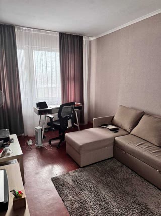 Продаж 2к Святошинський район, метро Святошин Житомирська