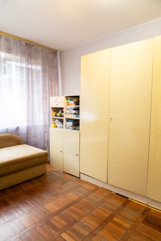 Продаж 2-кімнатної квартири біля ТРЦ «Ретровіль»