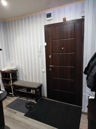 Продам 2 кім квартиру м Метробудівників