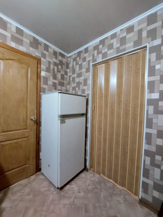 Продам ізольовану гостинку Одеська