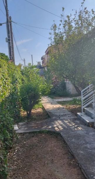 Οικόπεδο 1760 τ.μ.