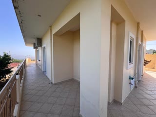 90 m² Apartment