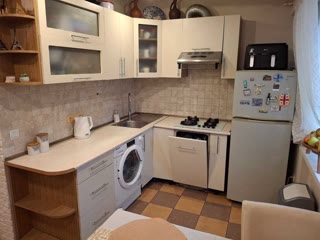 Продаж 2-кімнатної квартири з ремонтом, метро Дорогожичі