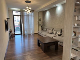 For sale 4-room apartment in the central Saburtalo