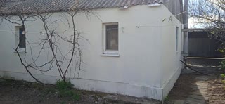 Продам пол дома в районі Заосколья