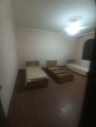 Сдается трехэтажный дом целиком.
