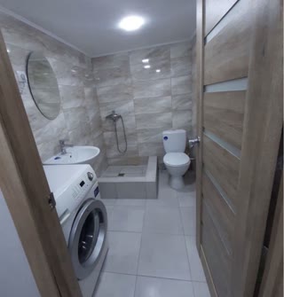 Продам 1к квартиру двохуровневу, м. Малишева