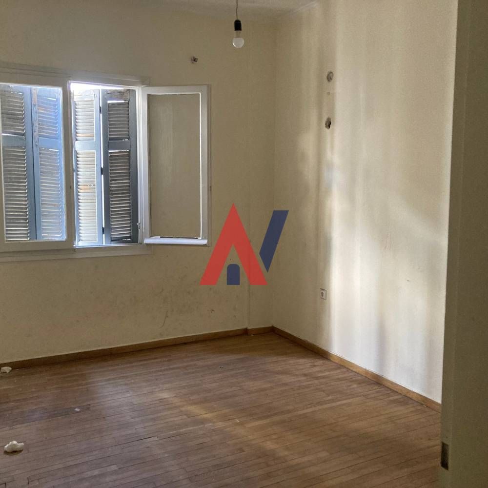 Квартира 102 м²