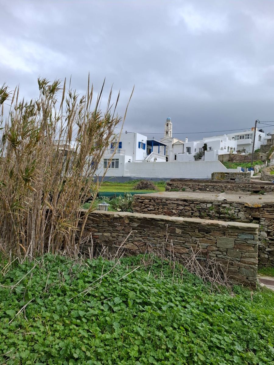 Plot of 308 m²