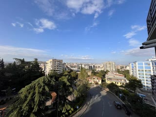 ქირავდება 3 ოთახიანი ბინა ორთაჭალაში