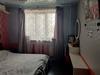 Продам квартиру 4 х кімнатну