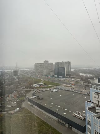 Продаж 3-кімнатної квартири на Позняках біля метро Осокорки