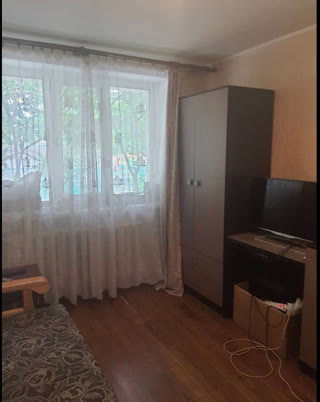 Продаж 2к квартиру в 5 хвилинах від метро Палац Спорту, Нові Будинки