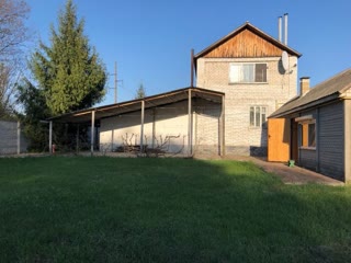 For Sale: House with a Bathhouse in Old Saltiv (200m to the Shore)