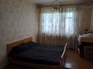 Продам будинок в смт Коротич