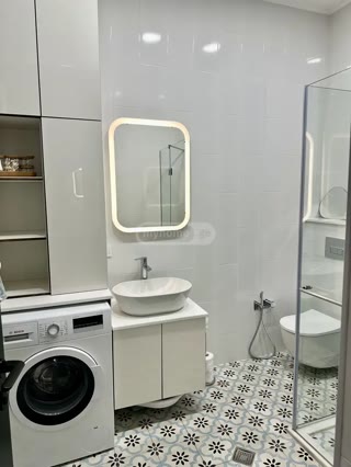 For rent apartment in Vake.