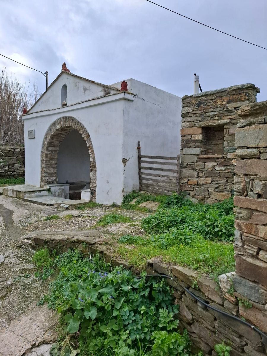 Plot of 308 m²
