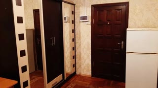 Продам гостинку в общежитии м. Київська