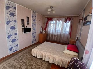 For Sale 3-Room Apartment in Novye Doma
