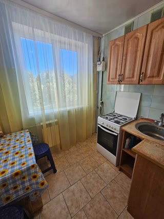Продам 2-х ком квартиру Салтовка,  Метро Ак. Павлова