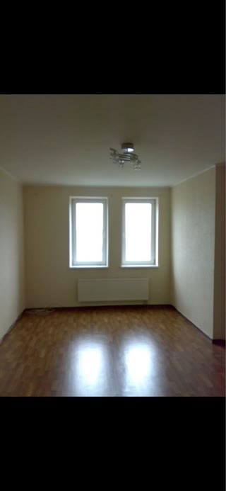 Продаж 3-кімнатної квартири біля метро Академмістечко