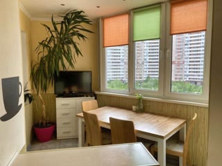 Продаж 3к квартири Позняки