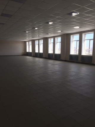 Сдам в аренду нежилое помещение