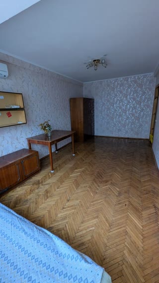 Продаж 1-кімнатної квартири на Русанівці біля метро Лівобережна