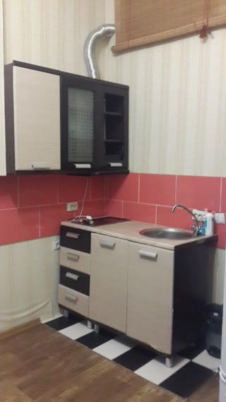 Продам гостинку Центральний Ринок, Локомотив