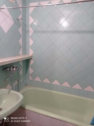 Продам 3к квартиру. вул.Оріхуватська. Метро Васильківська. Голосіївський район