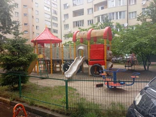 Продаж 3-кімнатної квартири по вул.Залізнична Львів
