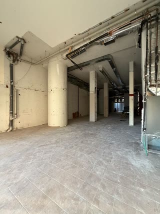 Магазин 262 м²