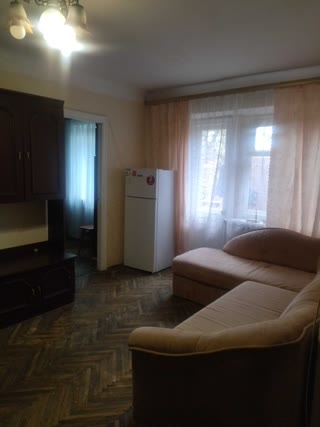 Продається 3-кімнатна квартира, метро Чернігівська, Дніпровський район