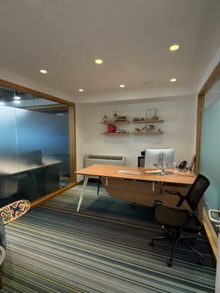 Office for rent in Digomi Massif
