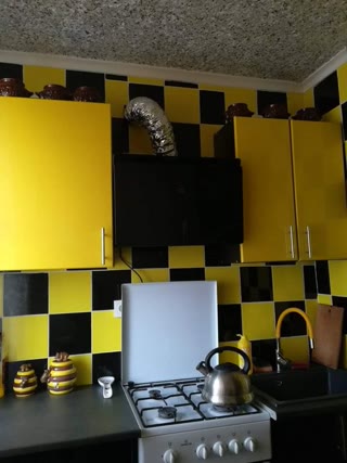 Продам квартиру в центрі