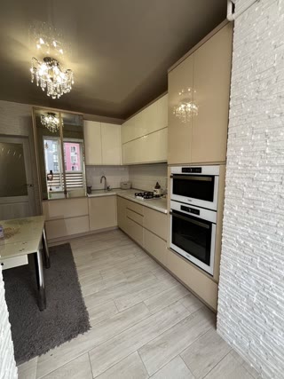 Продаж 2-кімнатної квартири новобудова по вул.Б.Хмельницького