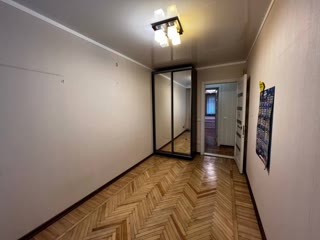 Продаж 3-кімнатної квартири на Печерську