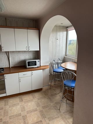 Sale of a 3-room apartment on Bereznyakovskaya