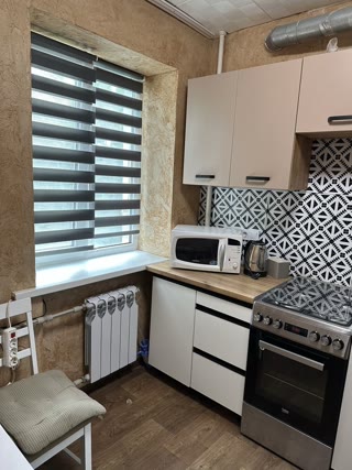Продам 1 комнатную квартиру с. Жуковского
