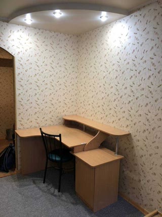 Продам 1-кімнатної квартири в комунальній квартирі біля метро Шулявська