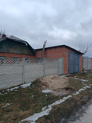 Продам дом пос. Кринички