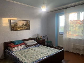 Продам 4х кімнатну квартиру