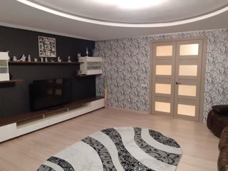 Продам 3 ком. квартиру з-д им. Малышева, Плехановская