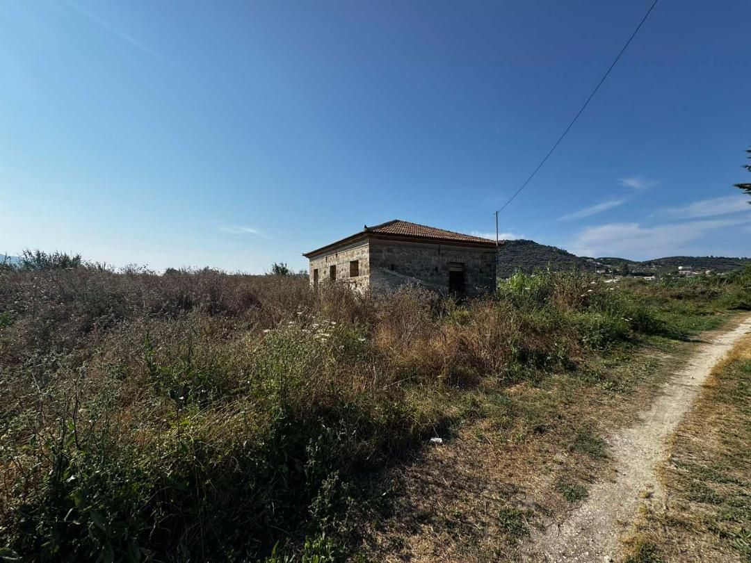 Μονοκατοικία 65τ.μ.