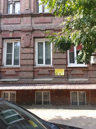 Продам дві кімнати в комунальній квартирі м.Южний Вокзал